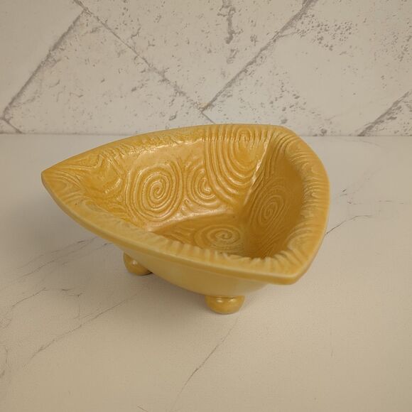 Triangle Footed Bowl Swirl Design Yellow Signed ASH 1980s Y2K Trinket Dish - Picture 1 of 6